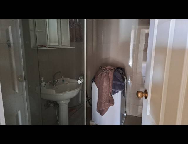 3 BEDROOM FLAT FOR SALE IN SOUTH BEACH
